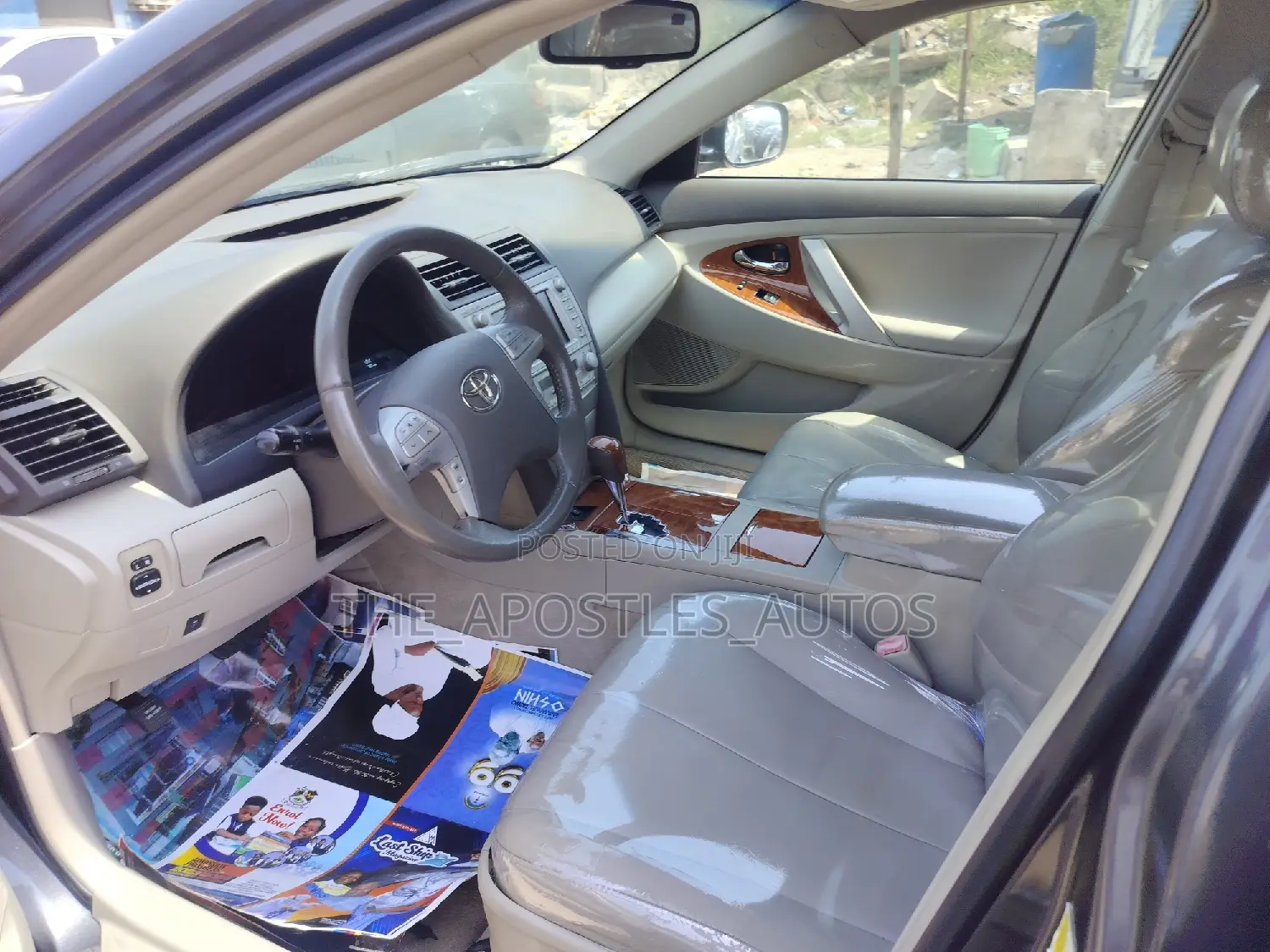 Toyota Camry 2011 Gray