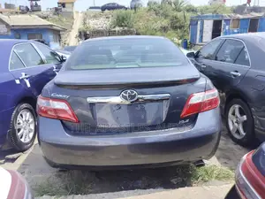 Toyota Camry 2010 Gray