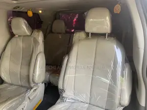 Toyota Sienna Limited 7 Passenger 2010 Black