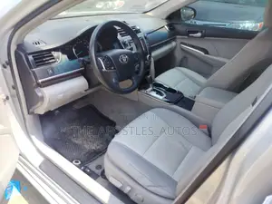 Toyota Camry 2014 Silver