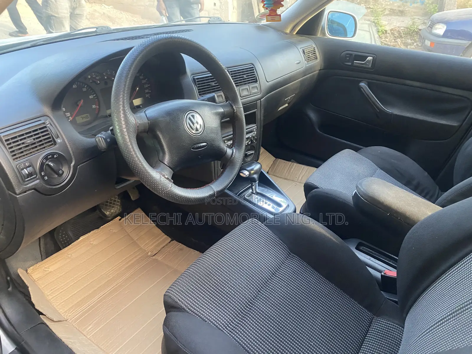 Volkswagen Golf 2004 Silver