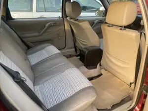 Volkswagen Passat GLS Station Wagon 1998