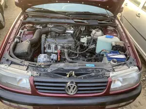 Volkswagen Passat GLS Station Wagon 1998