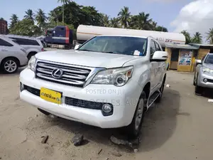 Lexus GX 460 Premium 2012 White