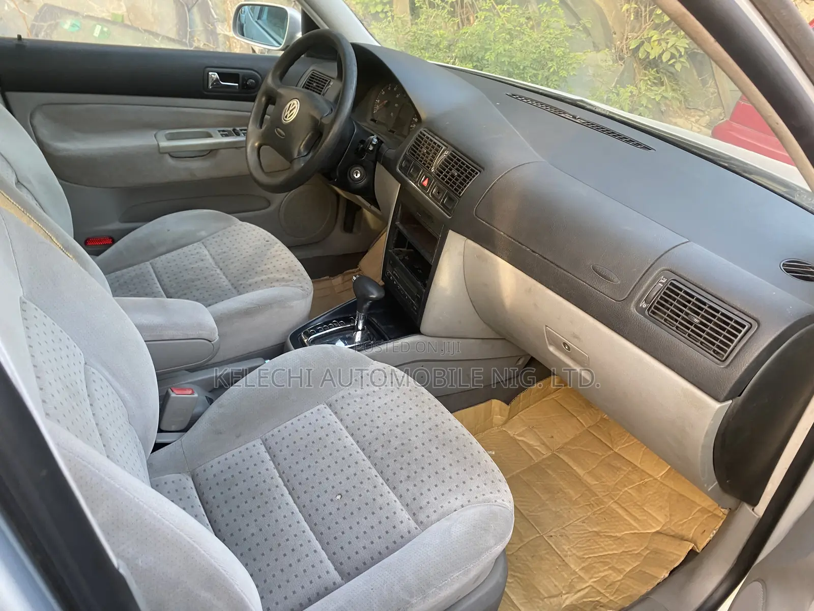 Volkswagen Passat 2000 Silver