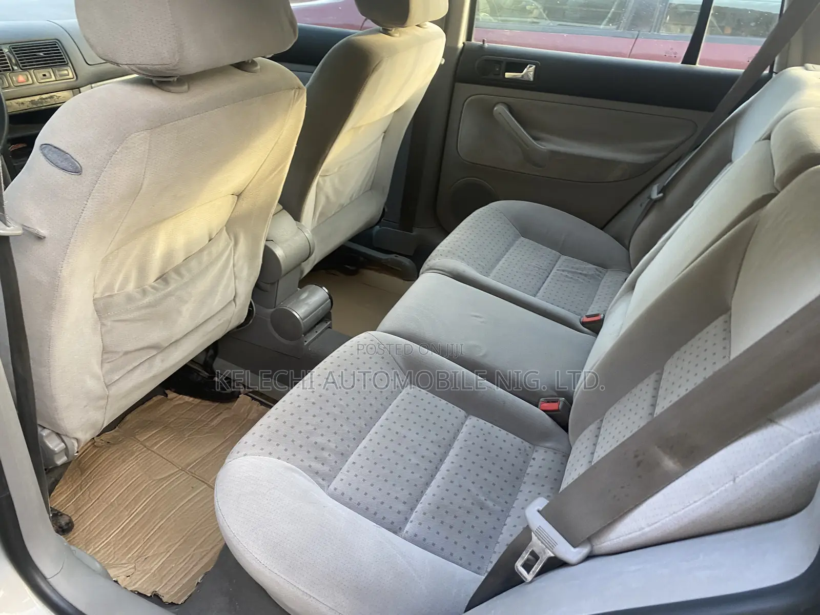 Volkswagen Passat 2000 Silver