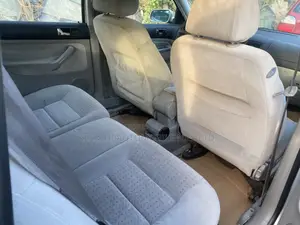 Volkswagen Passat 2000 Silver