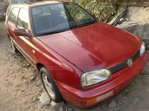 Volkswagen Golf 2003 Red