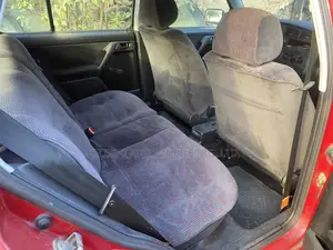 Volkswagen Golf 2003 Red