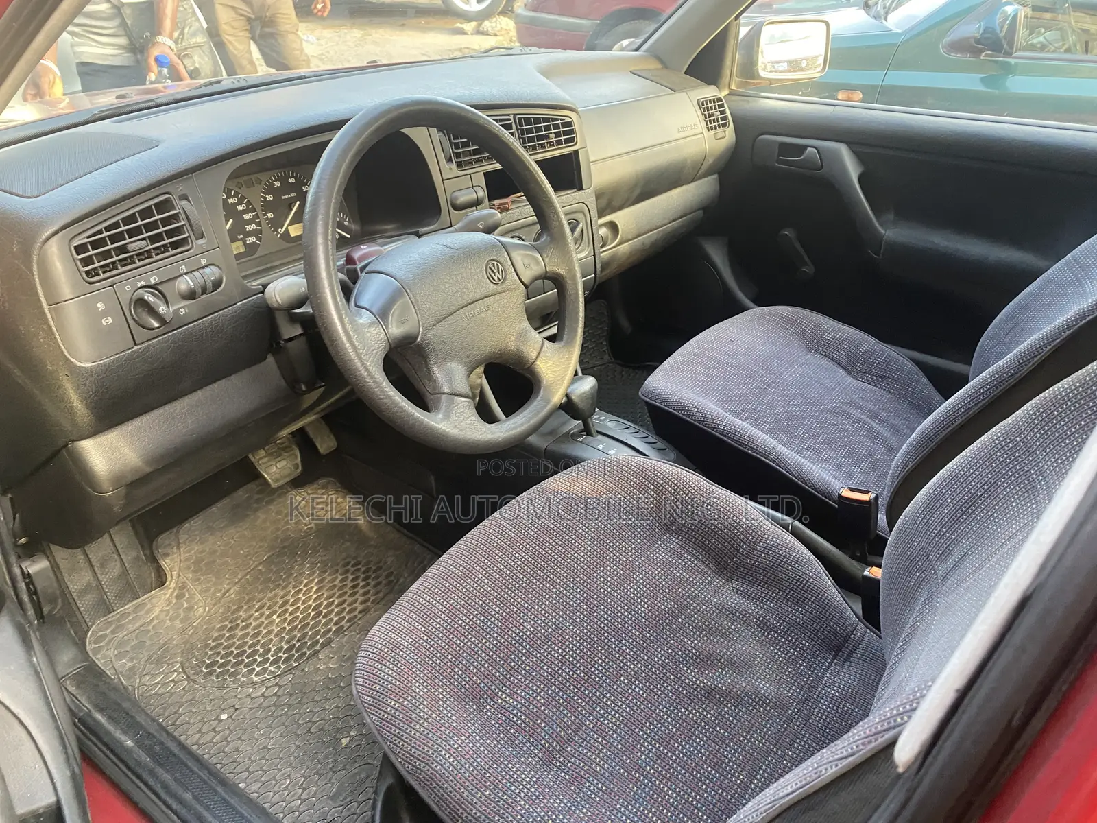 Volkswagen Golf 2003 Red