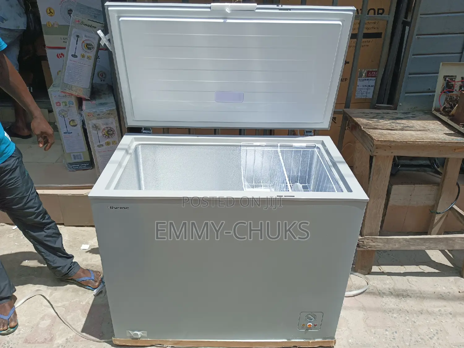 Hisense Chest Freezer 250litre