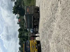 Granite/Sand/Laterite