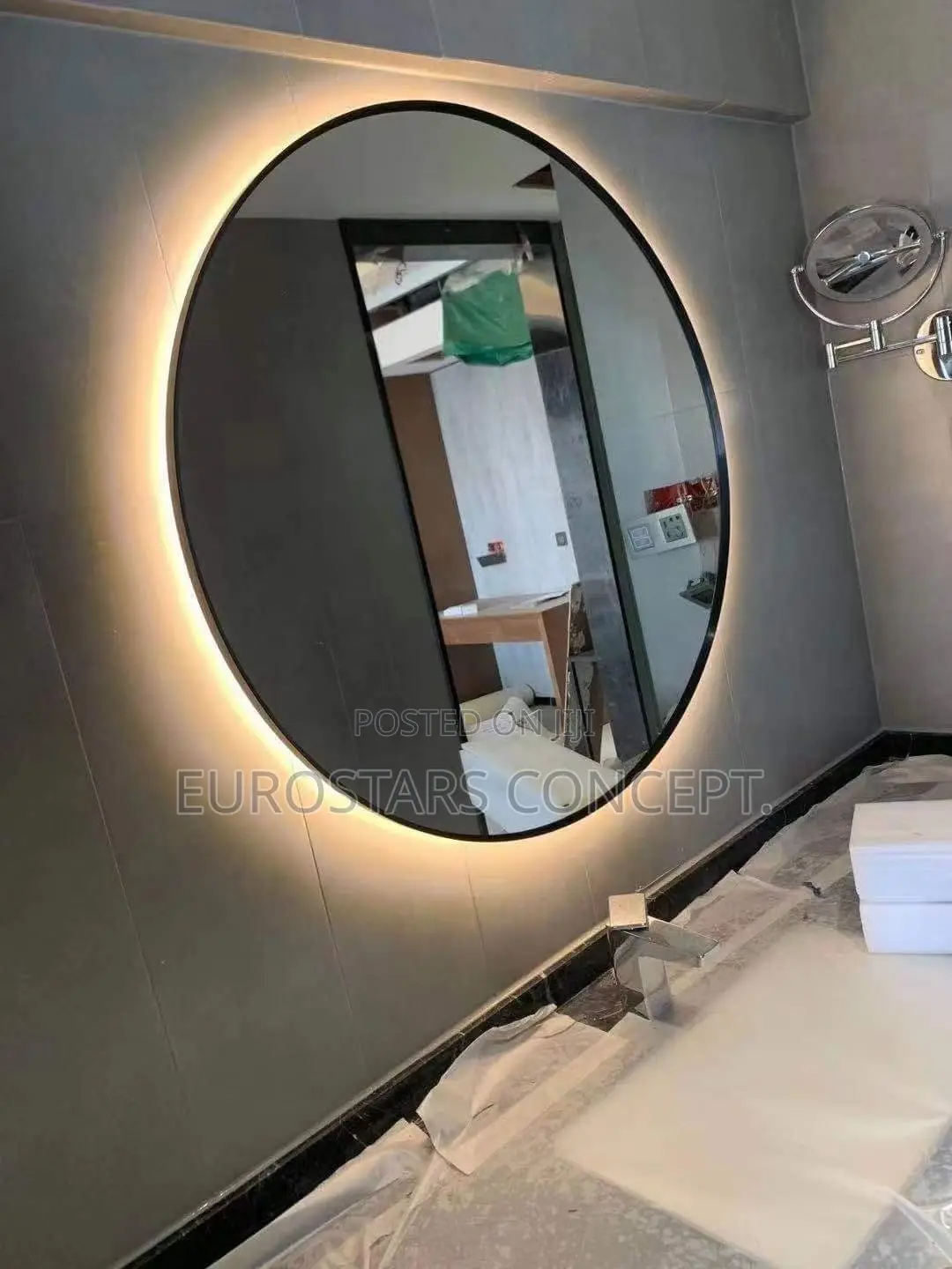 Black Luxury Mirror With LED Lights
