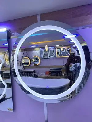 Round Mirror With Light and Clean View 70cm