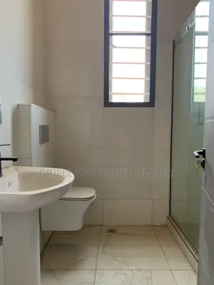 5bdrm Townhouse / Terrace in Asokoro for rent