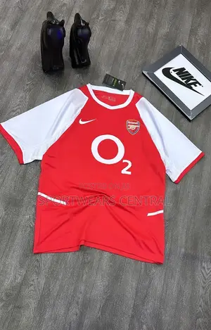 Original Arsenal 2002 Retro/Vintage Football Jersey