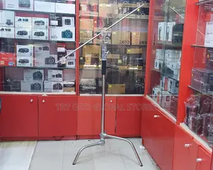 C Stand for Light