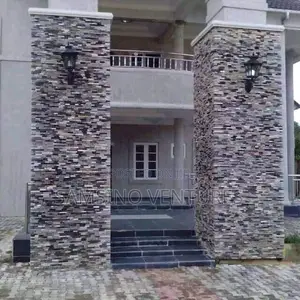 Paradiana Pillar and Wall Decor.