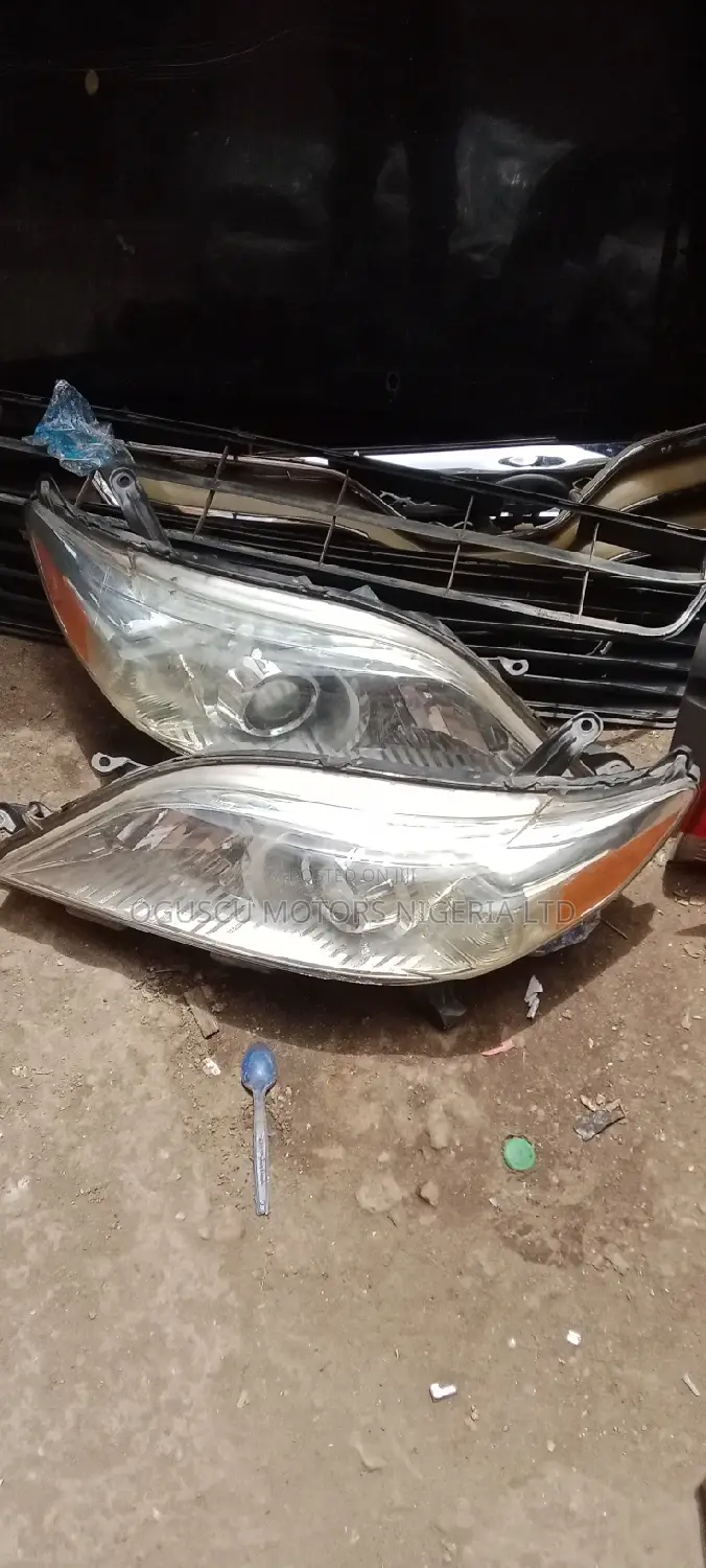 Headlamp Sienna 2012 Model
