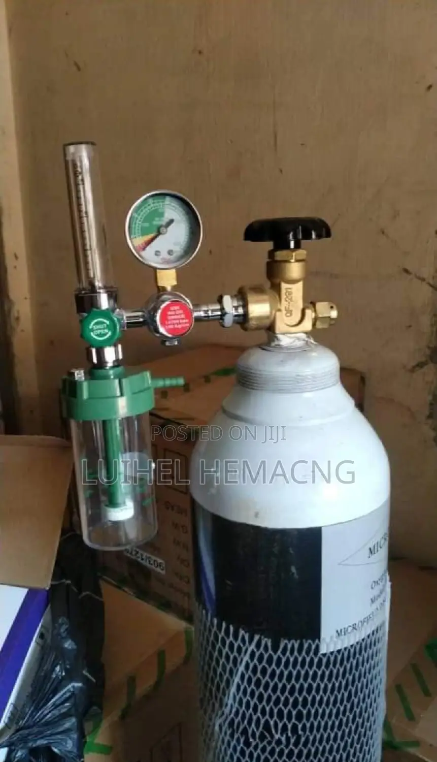 Oxygen Regulator