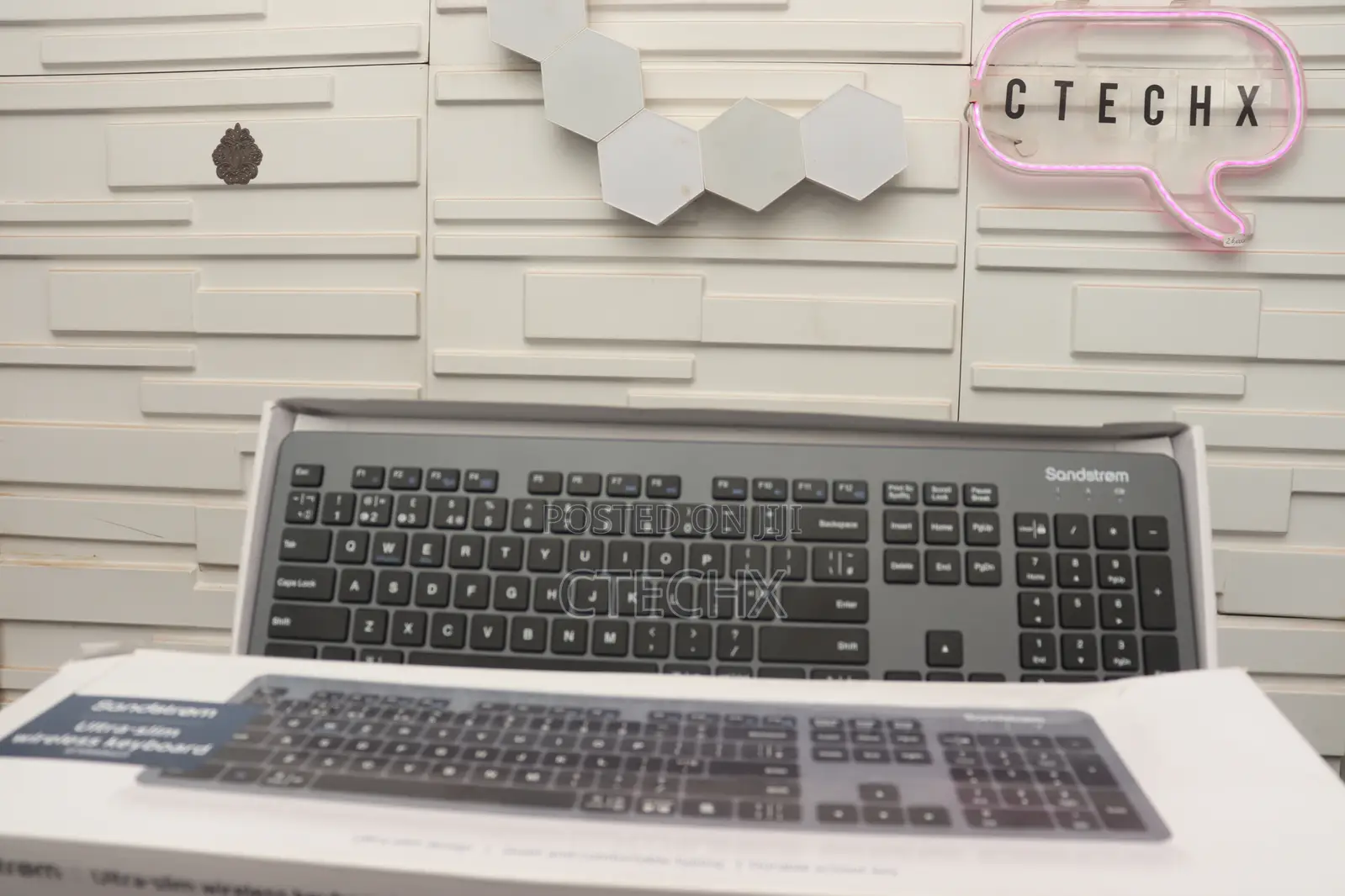 Sandstrom Extra Slim Wireless Keyboard