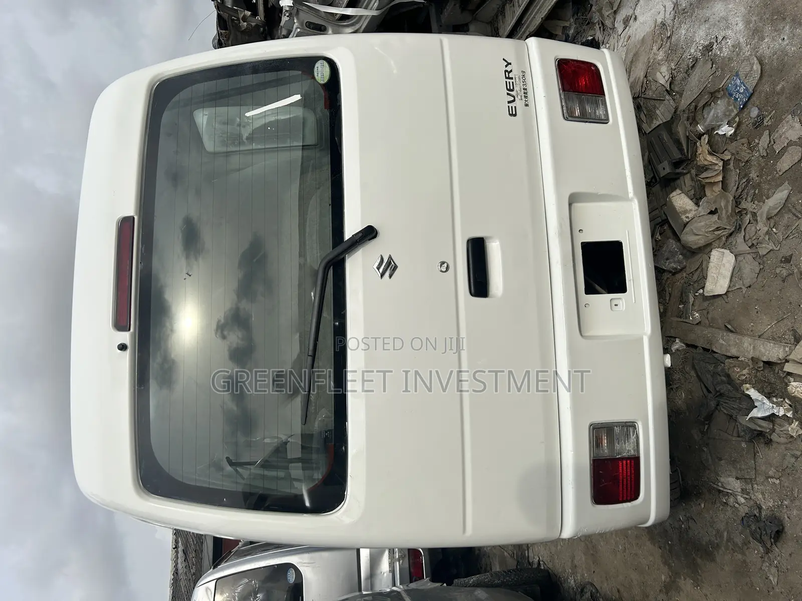 Suzuki Every 2012 White