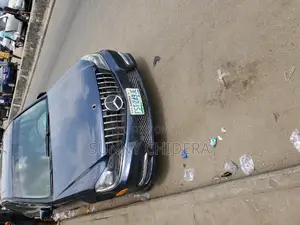 C300 2013 Replacement Parts Available