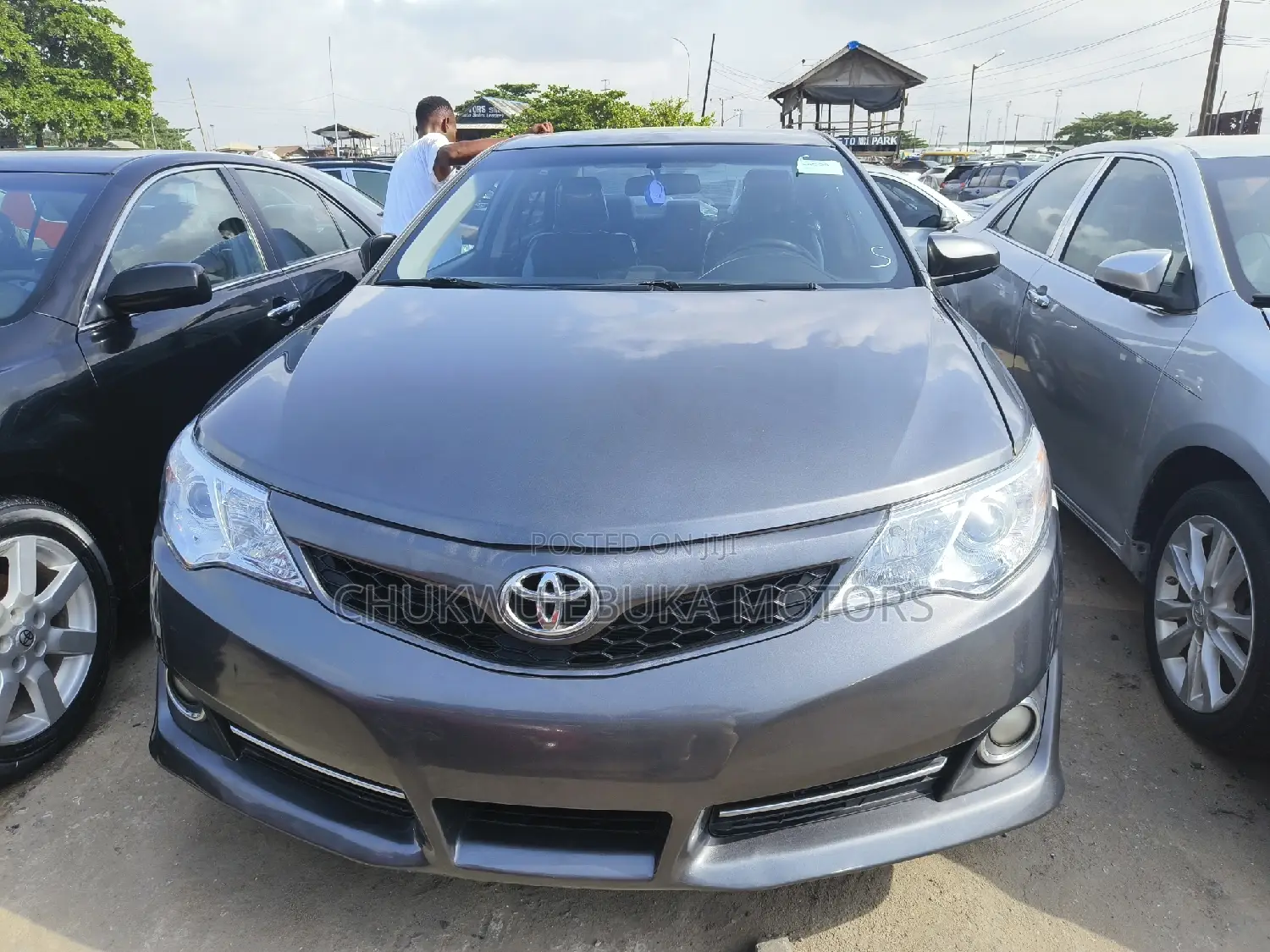 Toyota Camry 2012 Gray