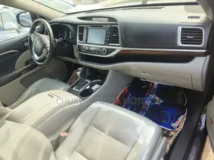 Toyota Highlander 2017 Black