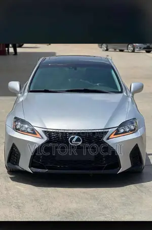 Is250 Front Upgrade to 2024 With 3 Torch Headlamp