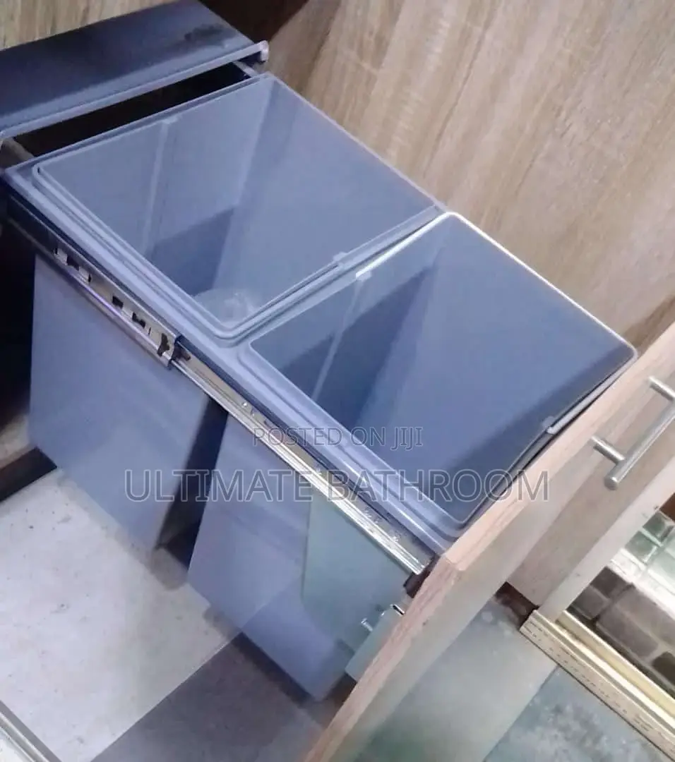 In Built Kitchen Dustbin