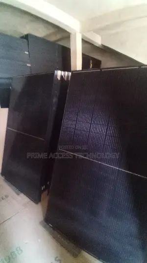 High Quality 500watts Black Faced Solar Panel