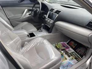 Toyota Camry 2011 Silver