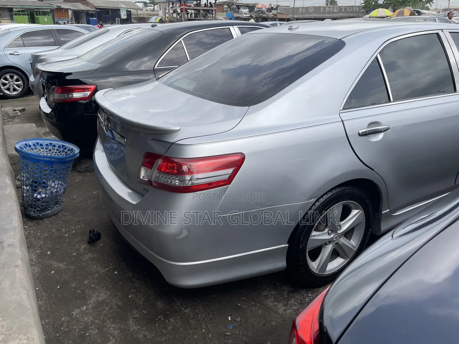 Toyota Camry 2011 Silver