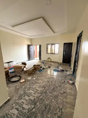 2bdrm Block of Flats in In An Estate for rent
