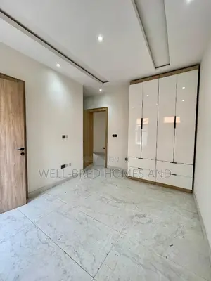 3bdrm Apartment in Victoria Island for rent