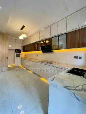 3bdrm Apartment in Victoria Island for rent