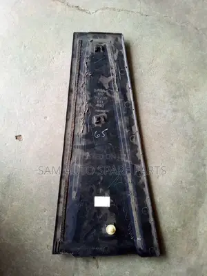 Toyota Highlander 2015 Model Door Pillar Chrome Back Right