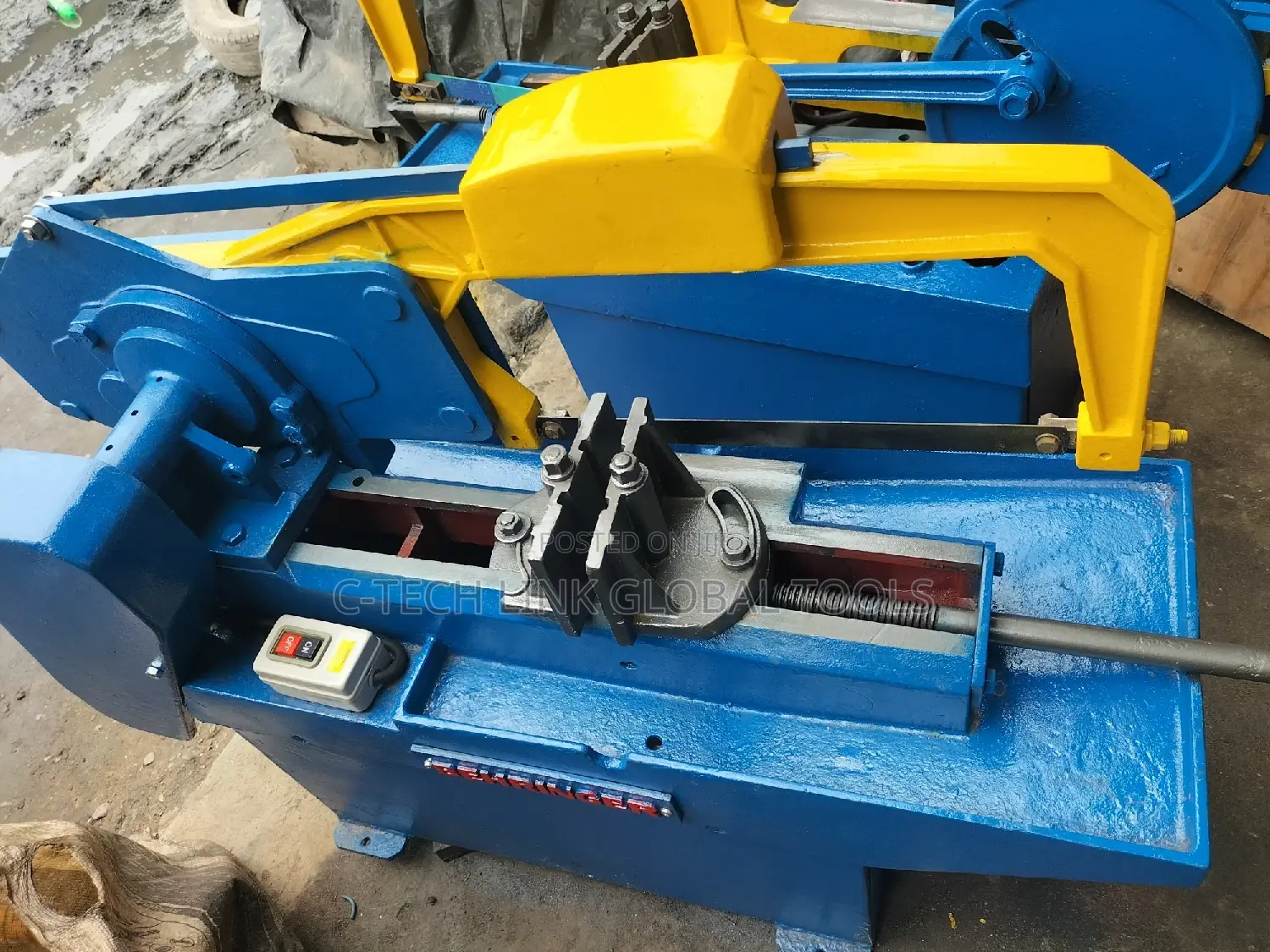Power Saw Machine