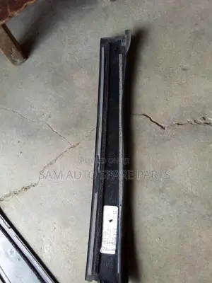 Toyota Venza 2015 Model Door Pillar Chrome Back Left Side