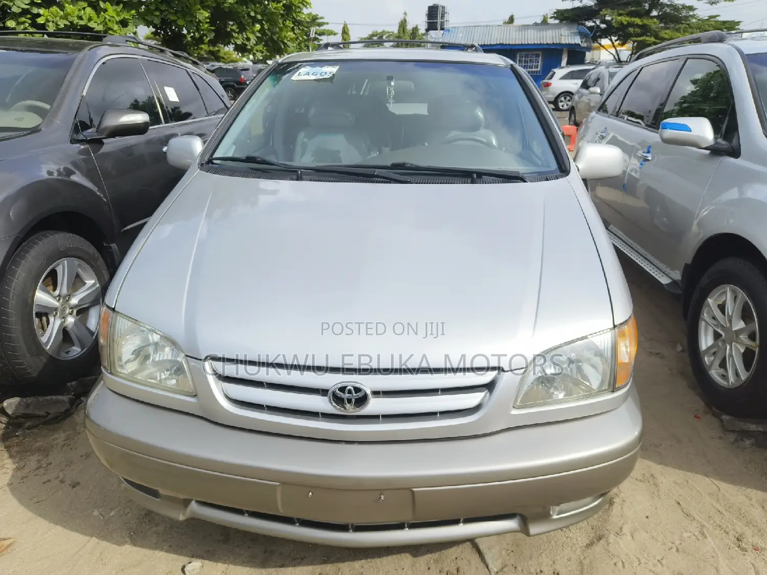 Toyota Sienna XLE 2003 Silver