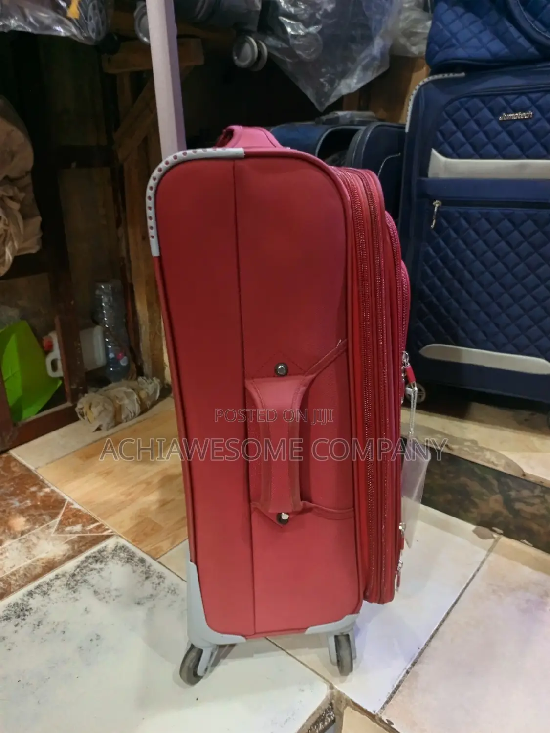 Medium Size Light Weight Traveling Box