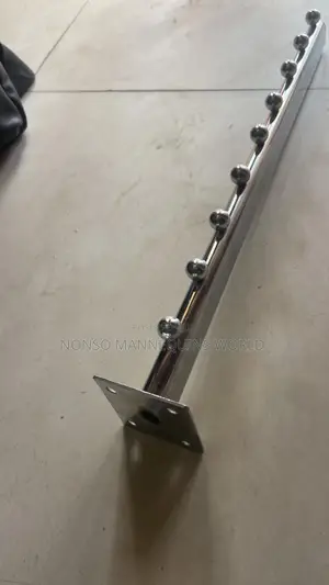 Thick 9 Pins Wall Hangers