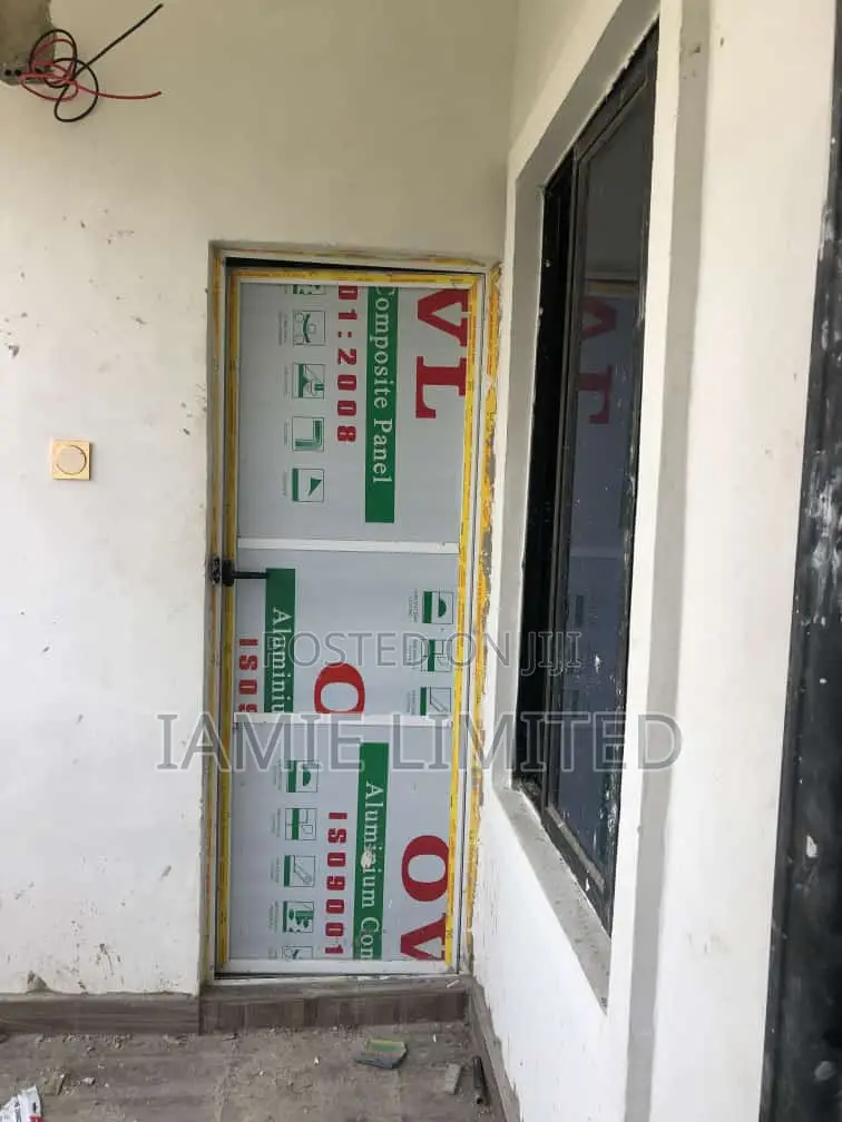 Furnished 2bdrm Apartment in Osubi, Warri for rent