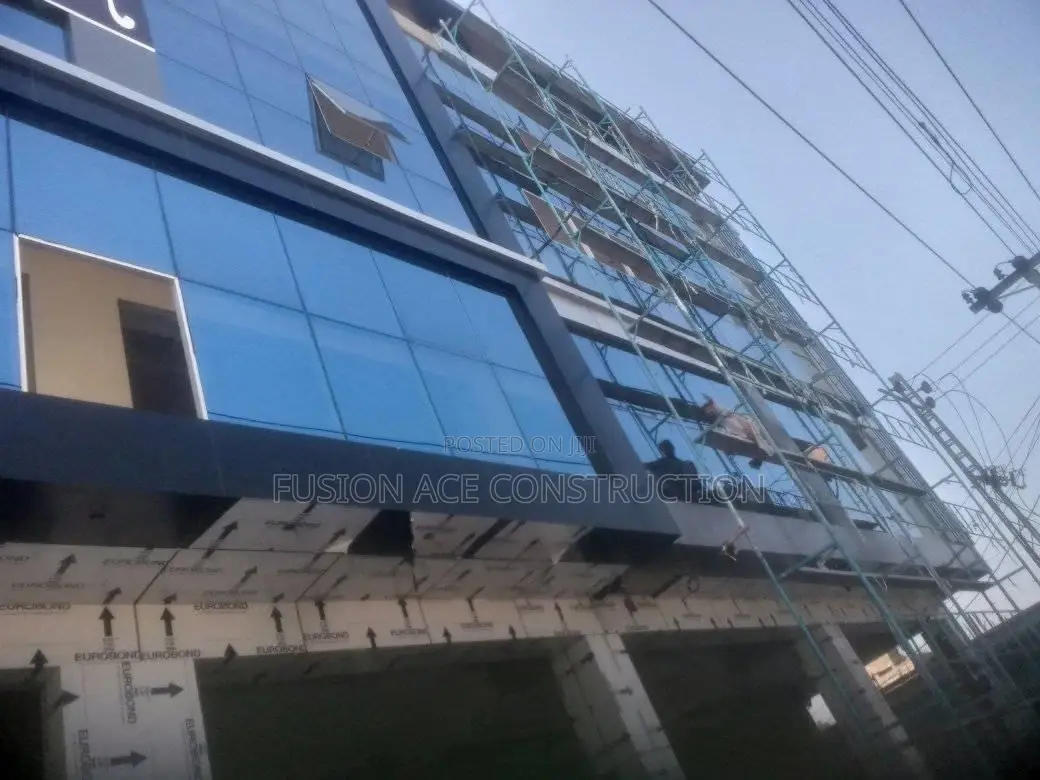 Alucoboard Cladding Mix With Plain Partition Glass