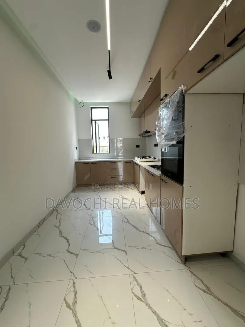 2bdrm Duplex in Lekki Phase One for sale