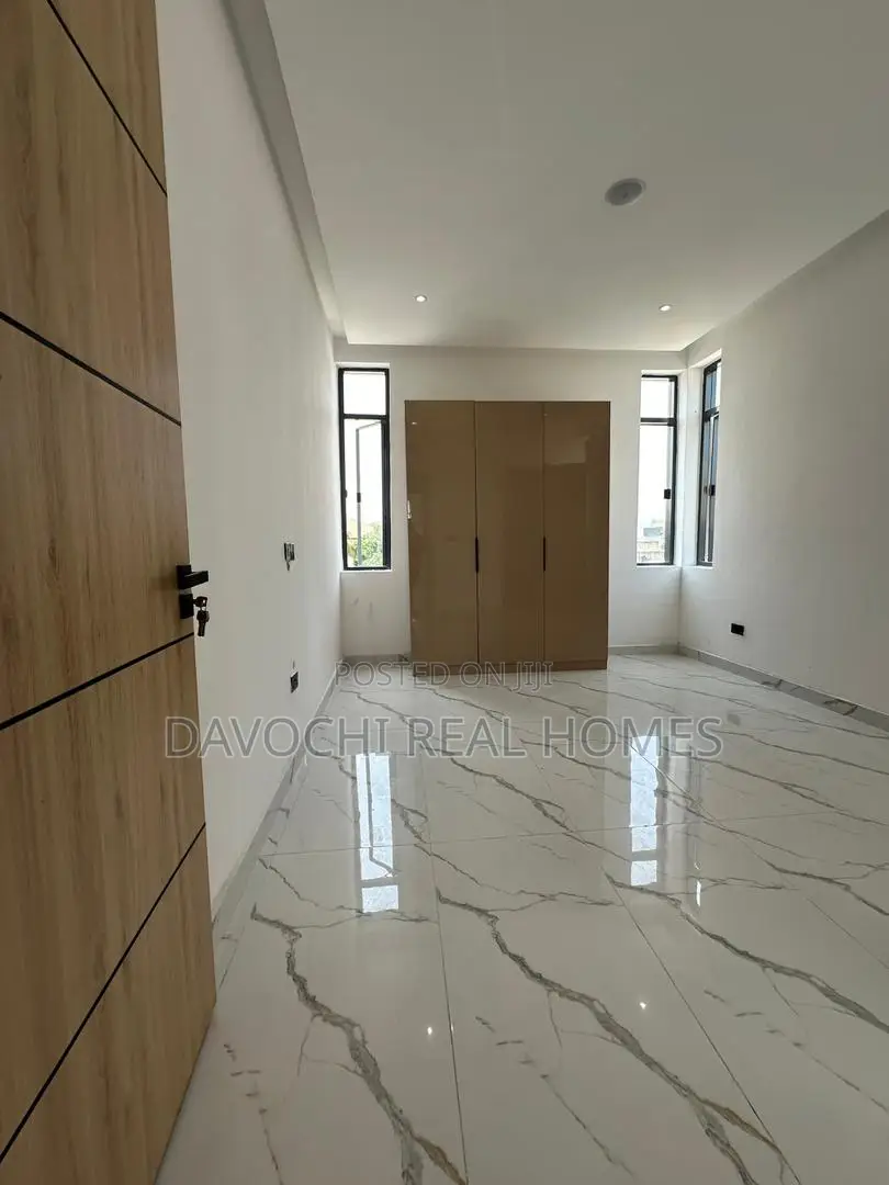 2bdrm Duplex in Lekki Phase One for sale
