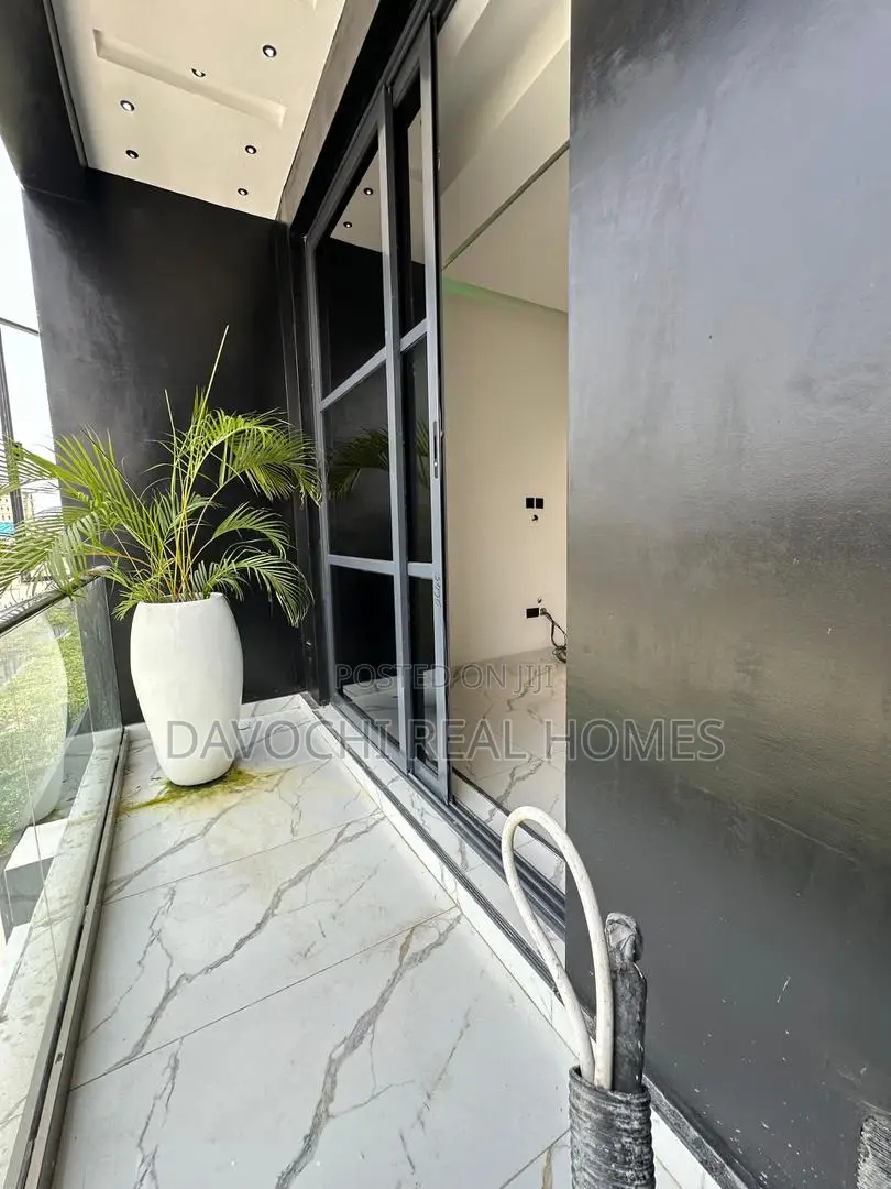 2bdrm Duplex in Lekki Phase One for sale