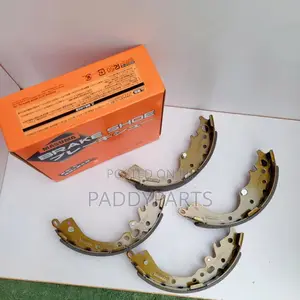 Toyota Sienna Brake Lining/ Brake Shoe