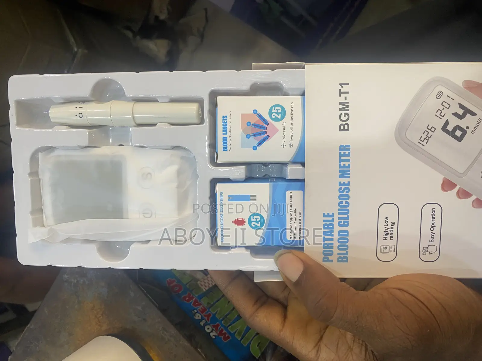 Blood Glucose Meter Strip Sampling and Needle Accurate